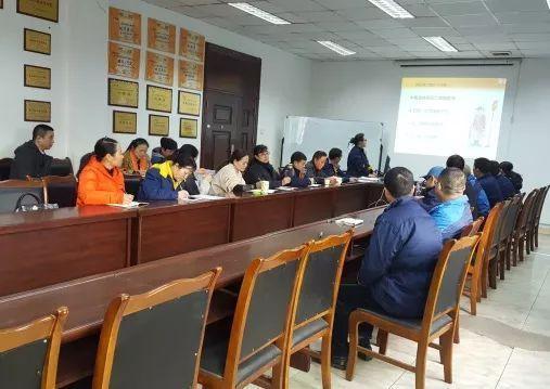 為什么中介介紹工作多是電子廠？工廠為何不自招？現實原因剖析