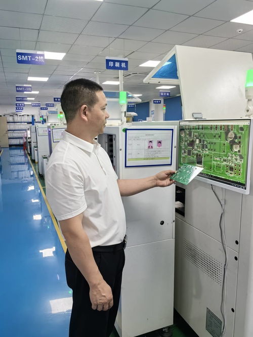 新經濟再出發 打工人松弛感，隱藏于AI辦公軟件與職業中介服務中